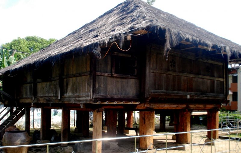 Mengenal Lamban Pesagi Rumah Adat Lampung Berusia Ratusan Tahun Nusae