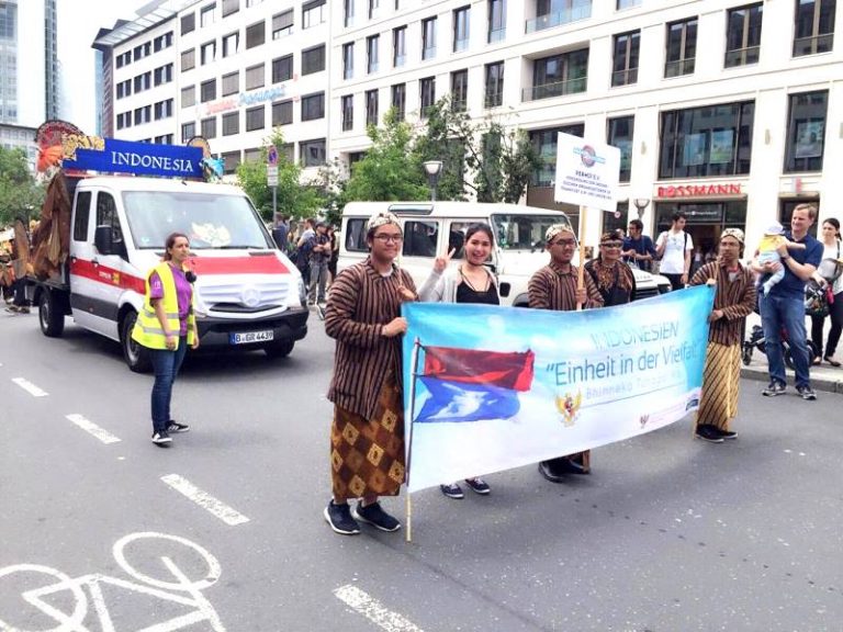 Keberagaman Indonesia Warnai Parade Der Kulturen 2018