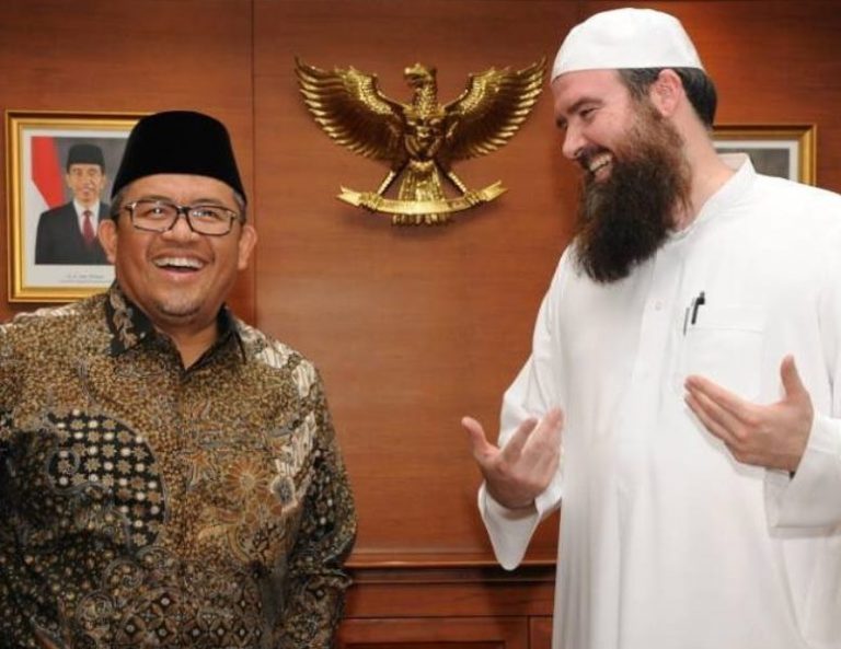 Aher JadiI Khotib Shalat Ied Di Gasibu