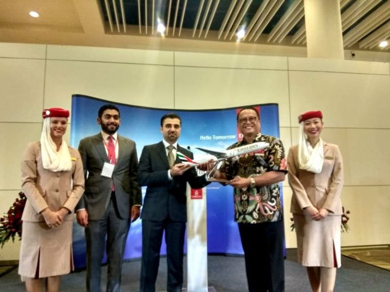 Resmi,Maskapai Emirates Hubungkan Dubai-Bali-Auckland