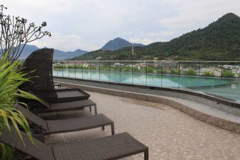 Hotel Diimbau Tak Naikan Tarif Kamar