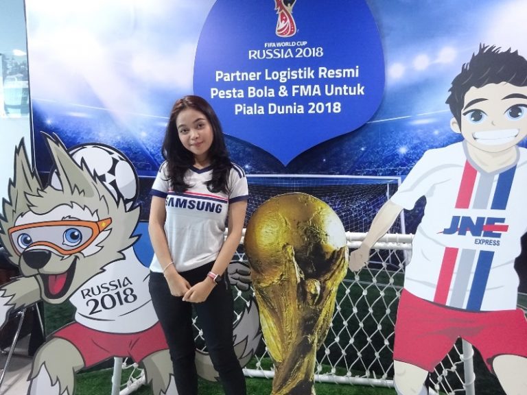 Berkat Kirim Paket Pakai JNE Bisa Nonton Langsung Piala Dunia