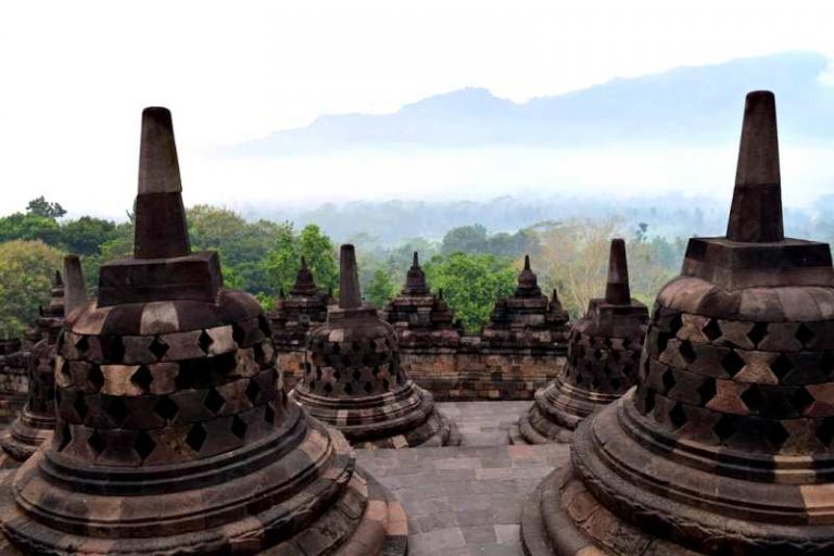 Wearable Art Humba Panaskan Borobudur International Festival 2018
