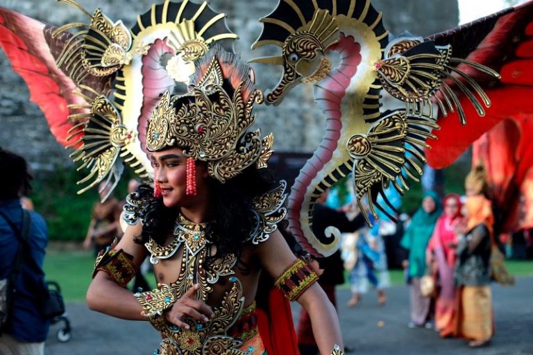 GWK Meluncur Setelah 28 Tahun Dalam Penantian