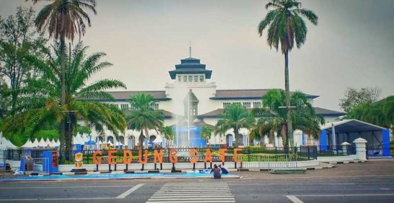 Tiga Ikonik Bandung Yang Makin Ciamik