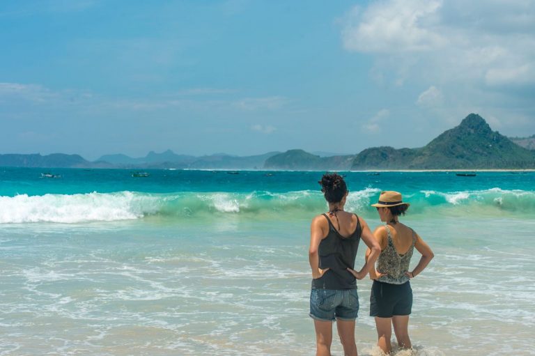Evakuasi Wisatawan di Lombok, Menpar Terus Pantau Akses Udara dan Laut