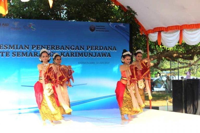 Ada Penerbangan Ke Karimunjaya Lho…