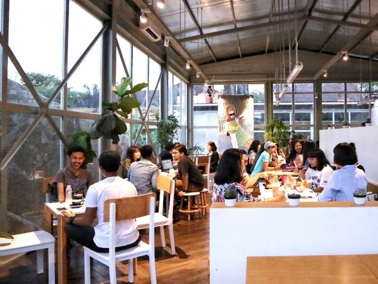 Kenikmatan Tegukan Kopi Sejiwa