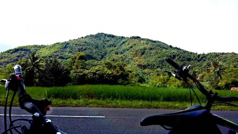 Atlet Balap Sepeda Mulai Bertanding Di Subang