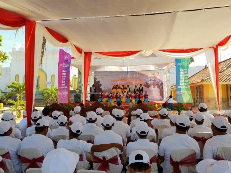 Gerakan Sapta Pesona Di Kaltim Dan Sumenep