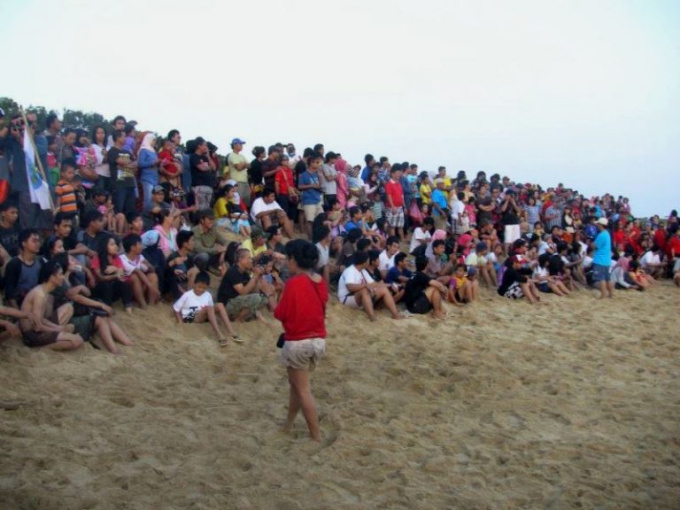 Asyiknya, Berwisata Ke Penangkaran Penyu Pantai Pangumbahan