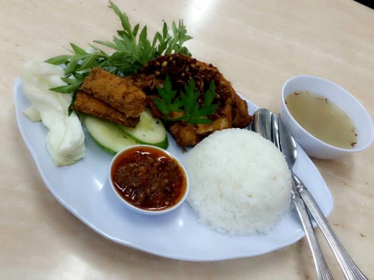Nasi Ayam Indonesia Lebih Jago Dari Nasi Ayam Singapura