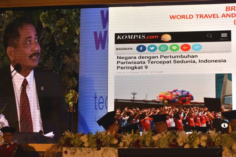 Menpar : Sekolah Tinggi Pariwisata Harus Terapkan Kekhasan Daerah