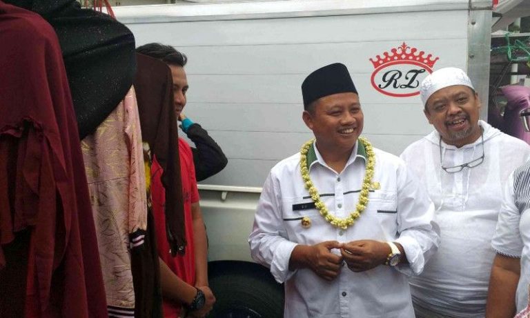 Uu Ruzhanul Ingin Bandung Jadi Pusat Busana Muslim Dunia