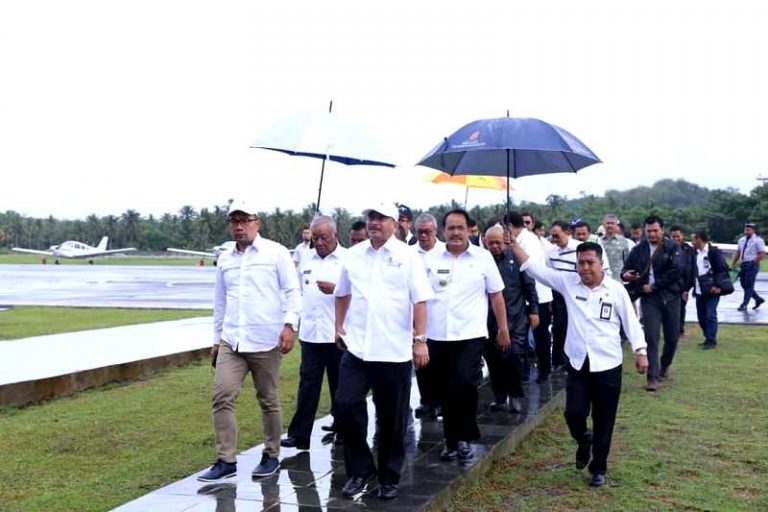 Tiba Di Pangandaran Menpar Langsung Bahas KEK