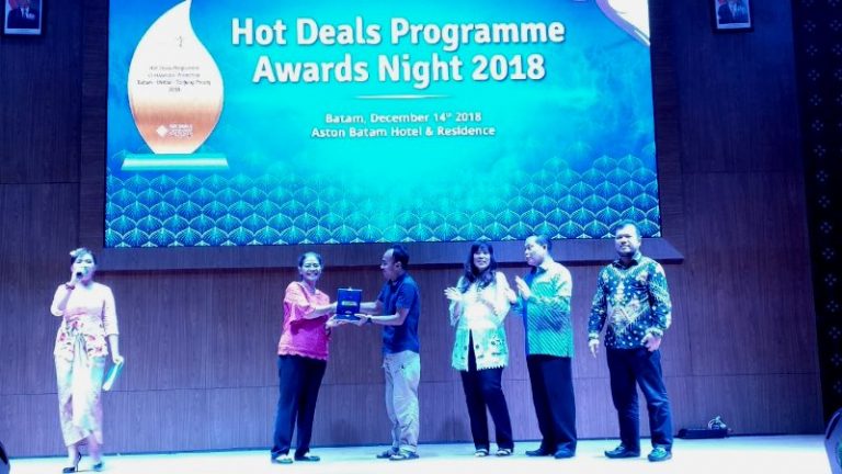 Kepri Borong Penghargaan Hot Deals Program Awards Night 2018