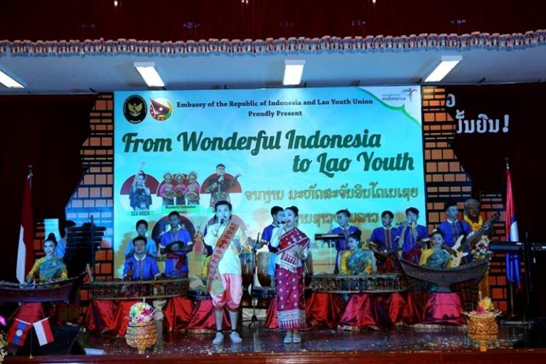 “From Wonderful Indonesia to Lao Youth” Cara Menarik Pemuda Laos