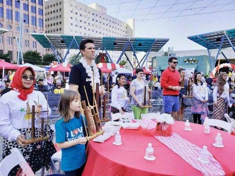 Pemprov Jabar Tawarkan Pangandaran Dan Ciletuh Ke Amerika