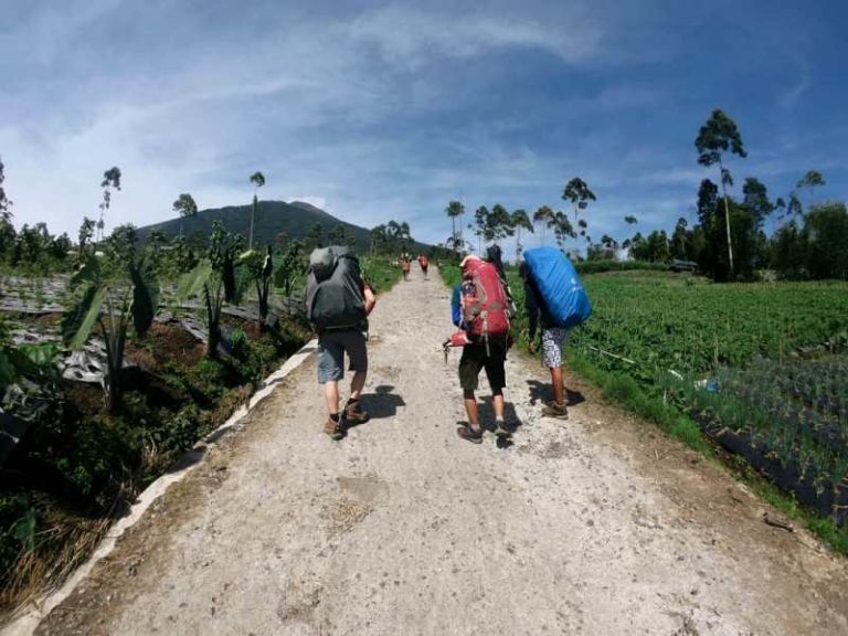 Mulai 10 Januari Gunung Slamet Ditutup Untuk Pendaki