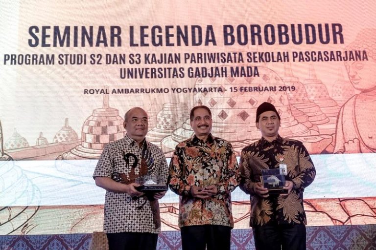Menpar Ingin Jadikan Borobudur Destinasinya Milenial