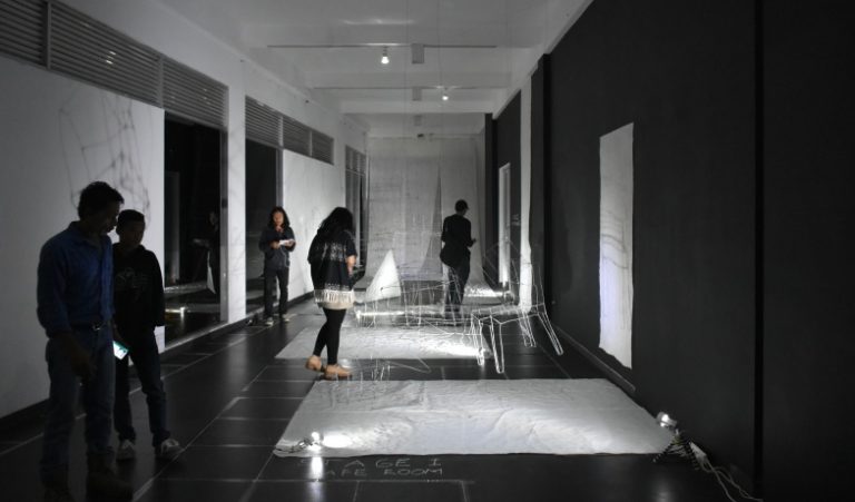 Pameran Seni Tema Sosial Digelar di Lawangwangi Creative Space