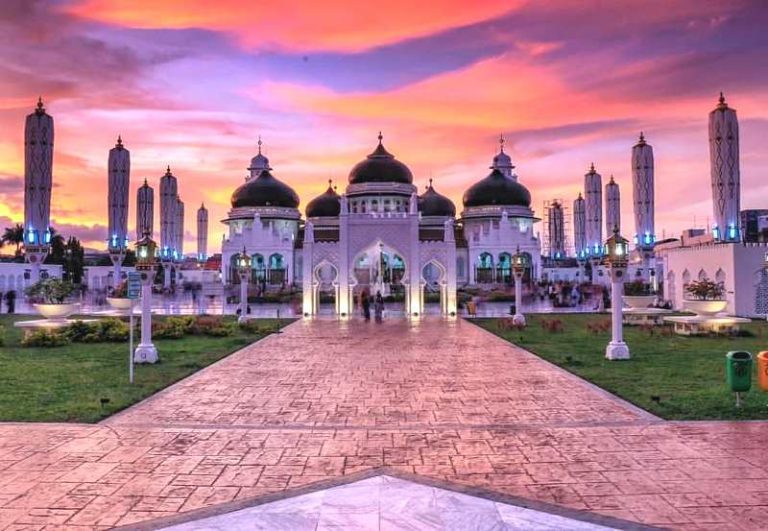 Wisatawan Muslim Habiskan Rp 3,2 Triliun Untuk Liburan 2020