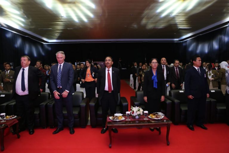 STP Bandung dan Bali Bermitra dengan Victoria University Buka Kelas Internasional