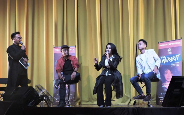 Yura Yunita akan Tampil Lebih Intim di Konser “Merakit” Malam Ini