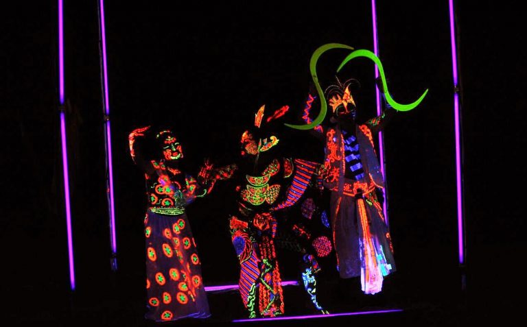 Sajian Glow in Nusantara Warnai Kemeriahan BCW 2019