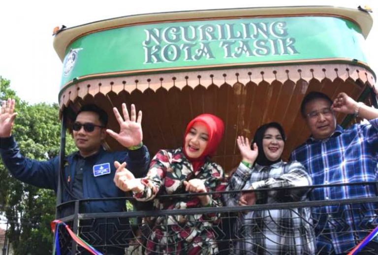Bus Pariwisata “Ngulisik” Mulai Menjelajah Kota Tasikmalaya