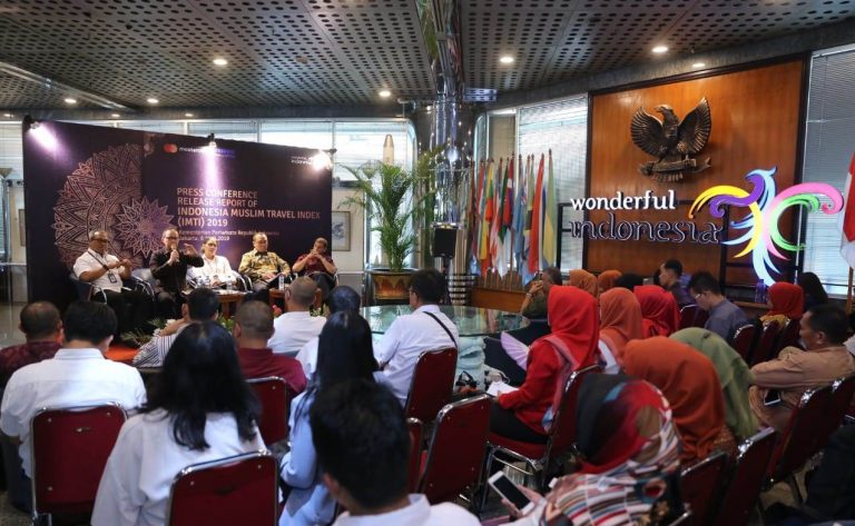 IMTI 2019 Tetapkan Lombok sebagai Destinasi Wisata Halal Terbaik di Indonesia