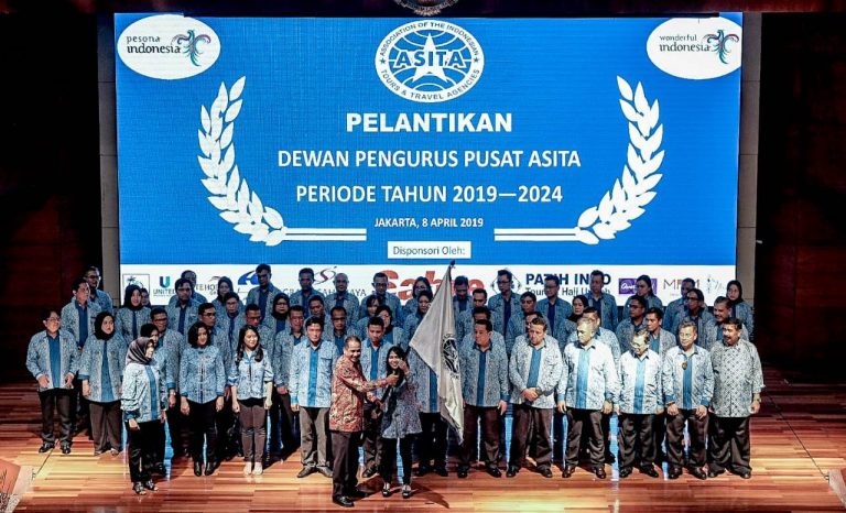 Nunung Rusmiati Resmi Menjadi Ketua Umum ASITA