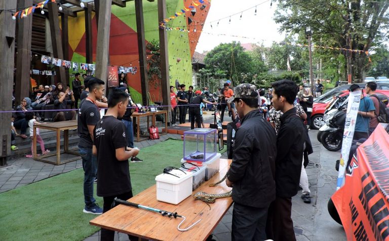 Eiger Ngabuburit, Ajang Silaturahmi Bersama Komunitas