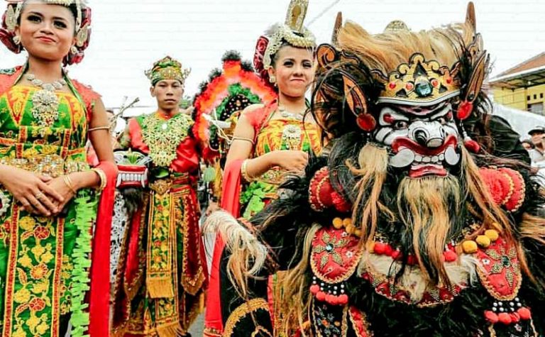 Banyuwangi Sajikan Atraksi Barong Ider Bagi Wisatawan