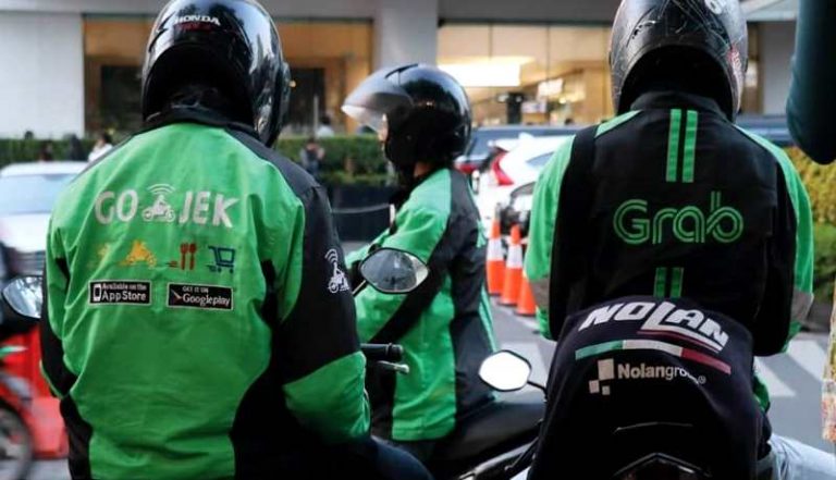 Asyiik,Pelarangan Diskon Ojek Online Tidak Jadi