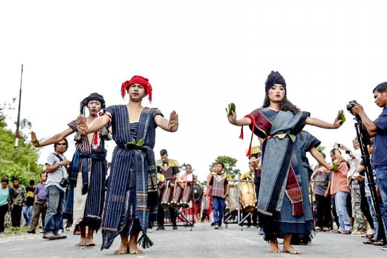 Sigale Gale Carnival 2019 Angkat Â Keunikan Budaya Samosir