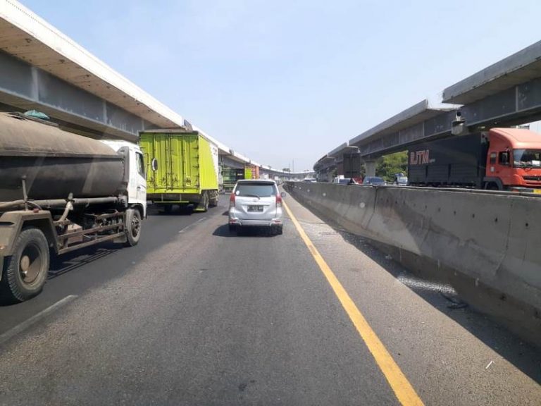 Tol Jakarta-Cikampek Tiga Bulan Lagi Beres