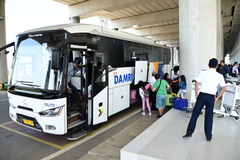 Penataan Rute dan Fasilitas DAMRI Rute Bandung-Kertajati