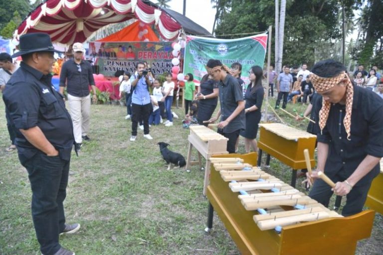 Gubernur Gorontalo Janji Bantu Rp.250 Juta Untuk Lestarikan Budaya Minahasa