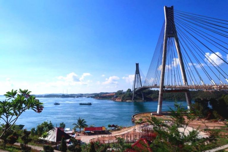 Kalahkan Jakarta,Wisman Batam Tembus 1 Juta