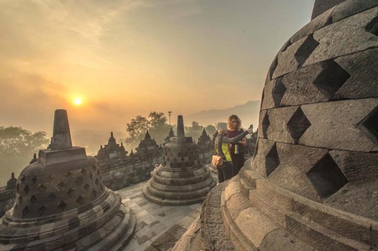 Terapkan Storynomics Tourism Untuk Memacu Promosi Destinasi Super Prioritas
