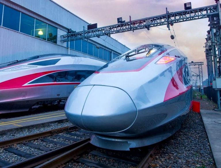 Kereta Cepat Jakarta-Bandung Diuji Coba Kuartal II 2021