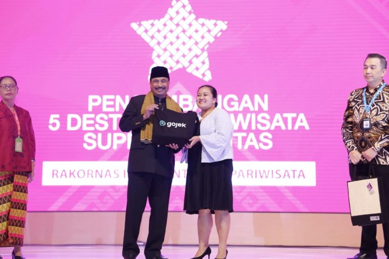 Gojek dan Blibli Dukung Pariwisata Lewat Platform Digital