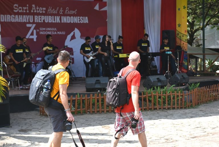 Kunjungan Wisman Ke Asia Naik Enam Persen