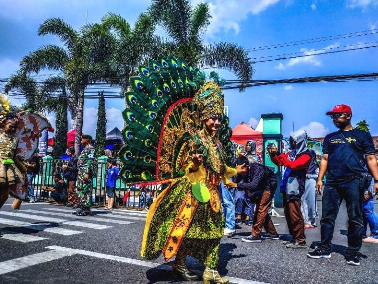 Bupati Garut Janji Naikan Anggaran “Pesona GlC” 2020