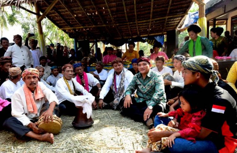 Pemdaprov Jabar Dorong Kampung Adat Kuta jadi Destinasi Wisata