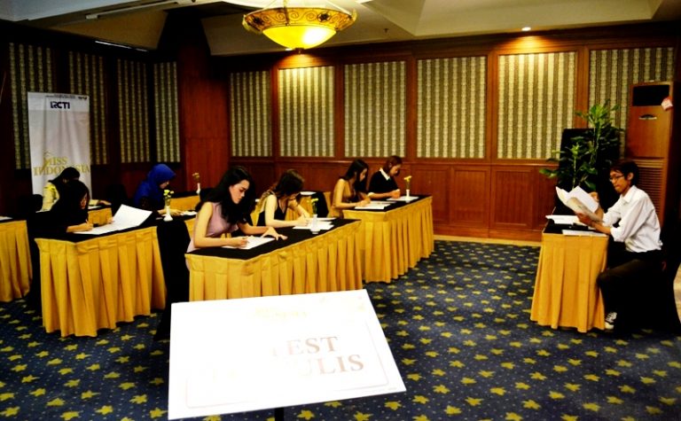 Para Mojang Priangan Antusias Ikuti Audisi Miss Indonesia 2020
