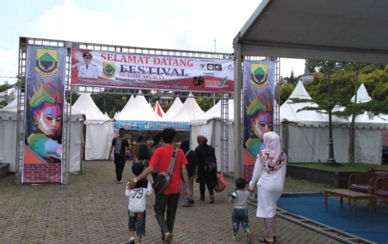 Festival Sugih Mukti Dibuka Malam Ini Di Lapangan Istana Cipanas