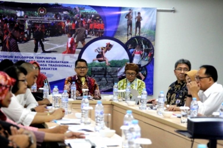 Permainan Rakyat dan Olahraga Tradisional Miliki Nilai Karakter Bangsa