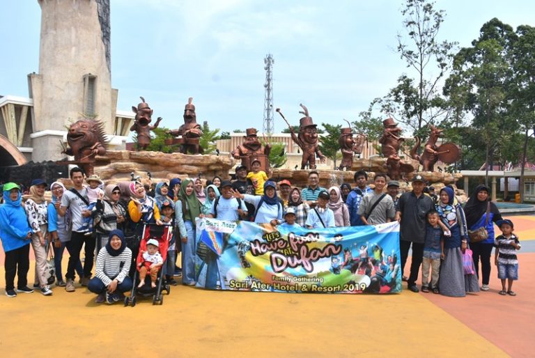 Sari Ater Berangkatkan 2000 Lebih Keluarga Karyawan Berekreasi